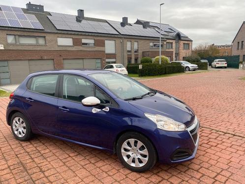 Peugeot 208 1.2 essence 2018, 100000km, Auto's, Peugeot, Bedrijf, Benzine, Euro 6, Berline, 5 deurs, Handgeschakeld, Blauw, Zwart
