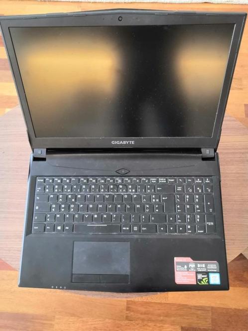Sabre 15 gigabyte (water dammaged), Computers en Software, Windows Laptops, Gebruikt, HDD, SSD, 2 tot 3 Ghz, 16 GB, Azerty, Met videokaart