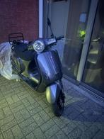 Gts Toscana a klasse, Fietsen en Brommers, Ophalen, Zo goed als nieuw, Benzine, Peugeot