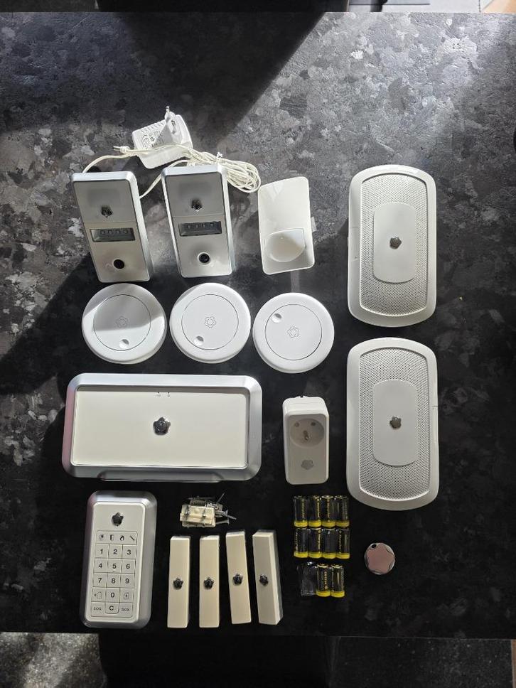 Verisure-volledig alarm, Doe-het-zelf en Bouw, Alarmsystemen, Gebruikt, Overige soorten, Draadloos, Afstandsbediening, Ophalen