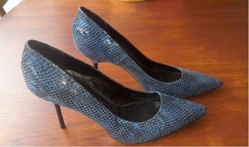 Zara blauwe stilletos in slangenprint maat 39 beschikbaar voor biedingen