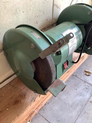 Meuleuse d'établi, Enlèvement, Utilisé, Moins de 600 watts, Ferm