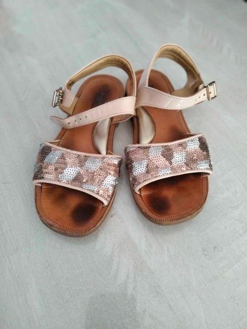 sandalen meisje maat 30 Zecchino d'oro, Kinderen en Baby's, Kinderkleding | Schoenen en Sokken, Gebruikt, Overige typen, Meisje