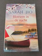 Sarah Jio - Bloesem in de nacht, Livres, Chick lit, Enlèvement ou Envoi, Comme neuf