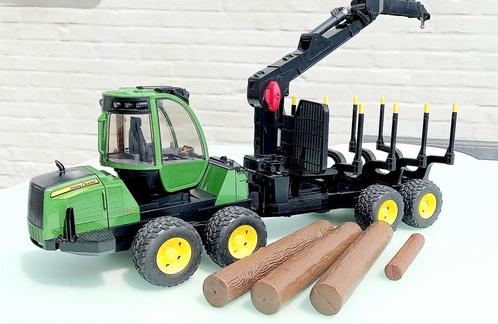 Tracteur BRUDER JOHN DEERE +REMORQUE À L'ÉCHELLE 1/16. COLLE, Hobby & Loisirs créatifs, Voitures miniatures | Échelles Autre, Utilisé