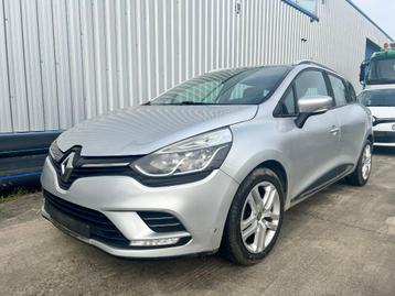 Renault clio grand tour