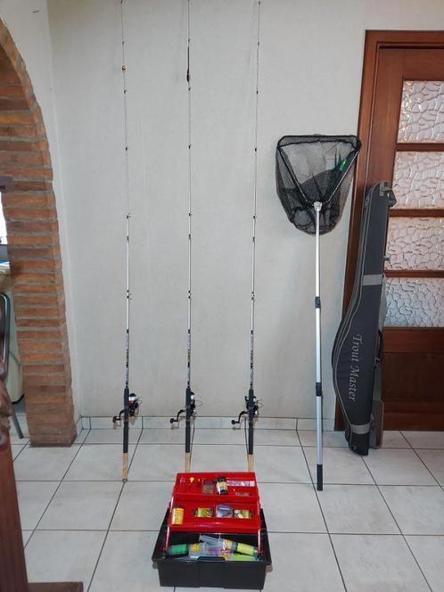 Forel Set Trout master 3 hengels+ Foedraal + Schepnet+ Aas, Watersport en Boten, Hengelsport | Roofvissen, Zo goed als nieuw, Complete set