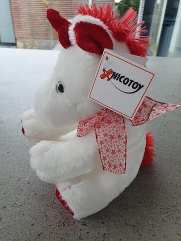 Knuffel eenhoorn (Nicotoy) rood-wit beschikbaar voor biedingen