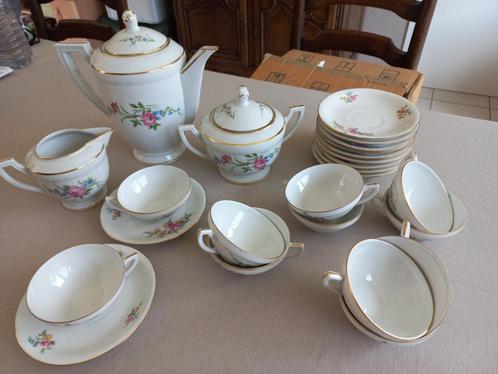 Koffieset van porselein, Antiek en Kunst, Antiek | Porselein, Ophalen of Verzenden