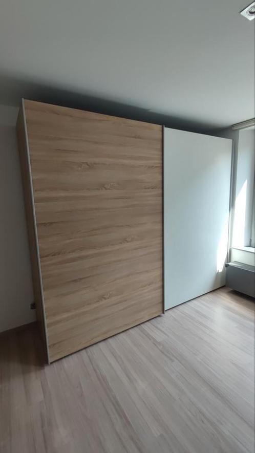 Armoire dressing coulissant de 270cm par 223cm de hauteur, Huis en Inrichting, Kasten | Roldeurkasten en Archiefkasten, Zo goed als nieuw