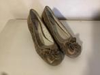 Schoenen Gerry weber 39, Schoenen met lage hakken, Beige, Ophalen of Verzenden, Zo goed als nieuw