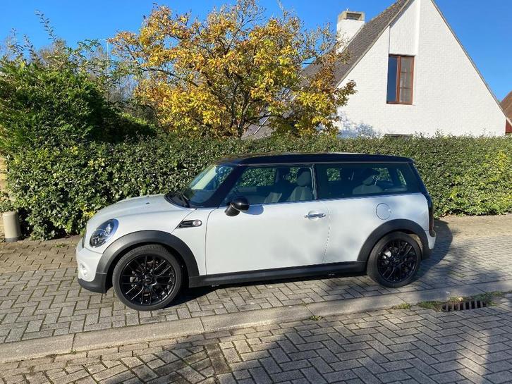 Mini Cooper Clubman D, Auto's, Mini, Particulier, Clubman, Diesel, Break, 3 deurs, Handgeschakeld, Zilver of Grijs, Zwart, Ophalen