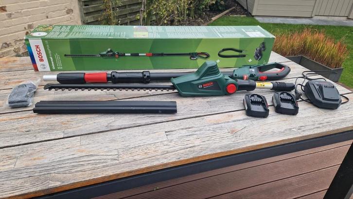 Bosh telescopische haagschaar + 2 batterijen, Tuin en Terras, Heggenscharen, Gebruikt, Ophalen