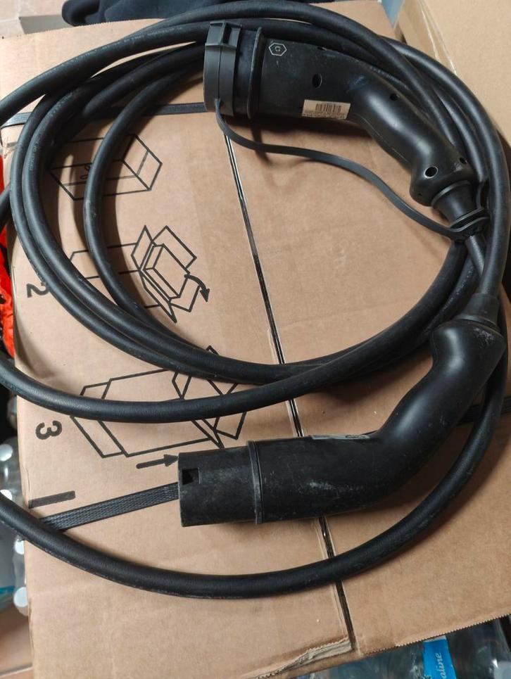 Câble de recharge voiture électrique – Type 1 – 32A – 250V, Auto diversen, Laadpalen, Zo goed als nieuw, Ophalen of Verzenden