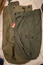 2 authentieke leger dufflebags / reistassen, Ophalen of Verzenden, 30 cm of meer, 75 cm of meer