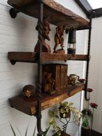 Hangrek met baren in smeedijzer., Ophalen, Zo goed als nieuw