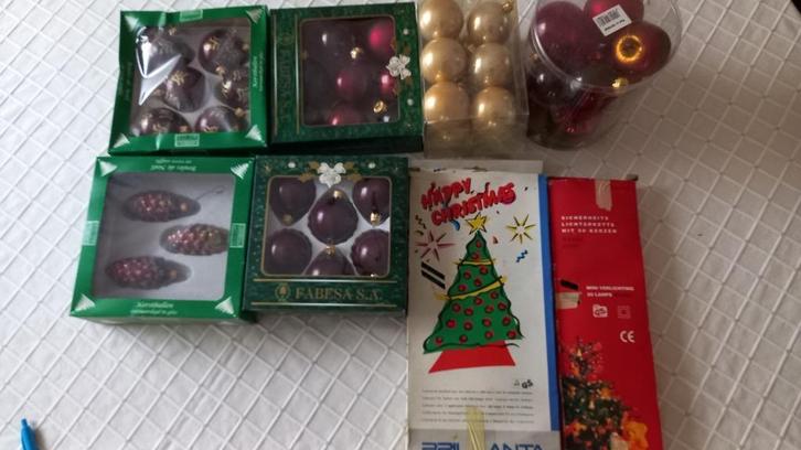 kerstballen en kerstverlichting, Diversen, Kerst, Zo goed als nieuw, Ophalen