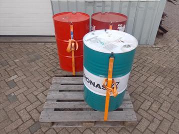 Olie hydrauliek, hydrauliekolie 525Liter beschikbaar voor biedingen