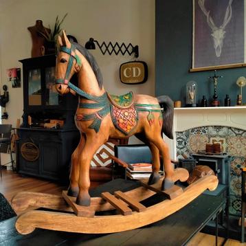 Hobbelknol Antiek Houten Hobbelpaard Rocking Horse Wood Hout beschikbaar voor biedingen
