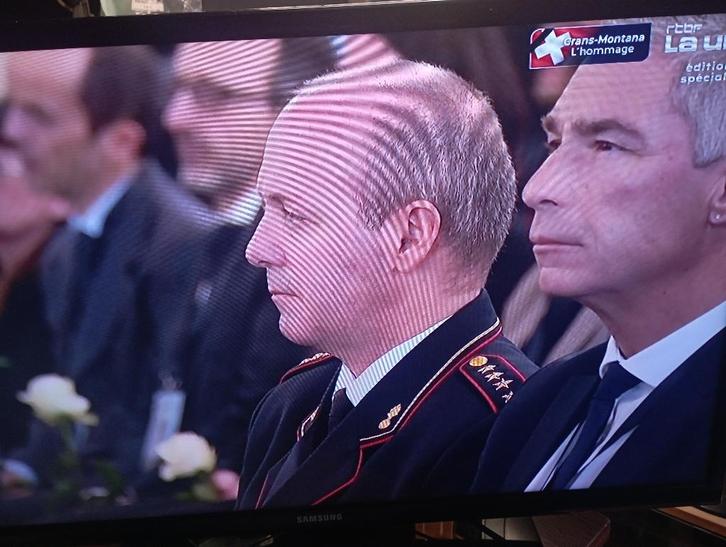 2 Tv Lcd + LED samsung 32 pouces 81 cm, TV, Hi-fi & Vidéo, Câbles audio & Câbles de télévision, Utilisé, Enlèvement