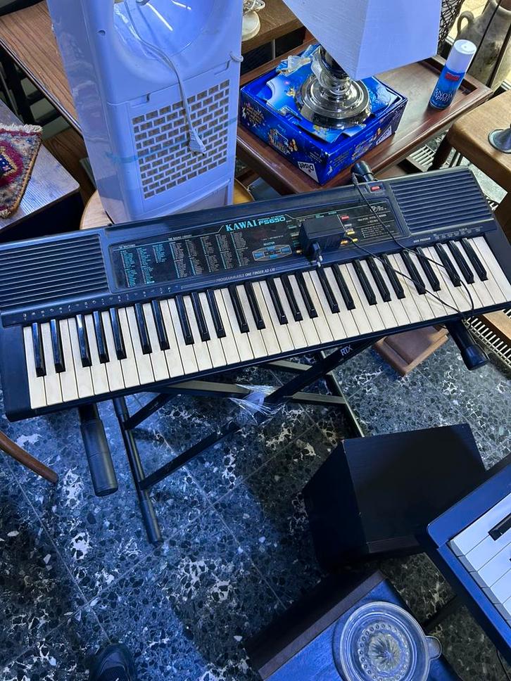 Kawai FS650 Keyboard – Vintage met honderden geluiden, Musique & Instruments, Claviers, Comme neuf, Enlèvement ou Envoi