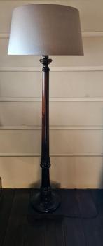 Lampadaire en bois massif « Made in Italy » avec abat-jour l, Maison & Meubles, 150 à 200 cm, Enlèvement, Tissus, Neuf