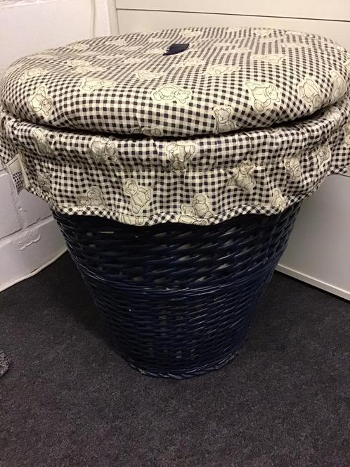Rieten opbergmand !!, Huis en Inrichting, Woonaccessoires | Schalen en Manden, Gebruikt, Ophalen