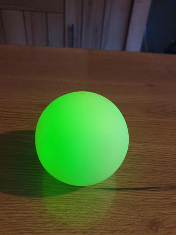 Lamp bol licht 8 cm - verandert in 8 verschillende kleuren beschikbaar voor biedingen