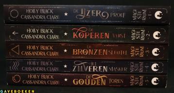  Magisterium - Holly Black & Cassandra Clare - Full Moon - 5 beschikbaar voor biedingen