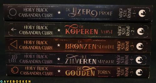 Magisterium - Holly Black & Cassandra Clare - Full Moon - 5, Boeken, Fantasy, Gelezen, Ophalen of Verzenden