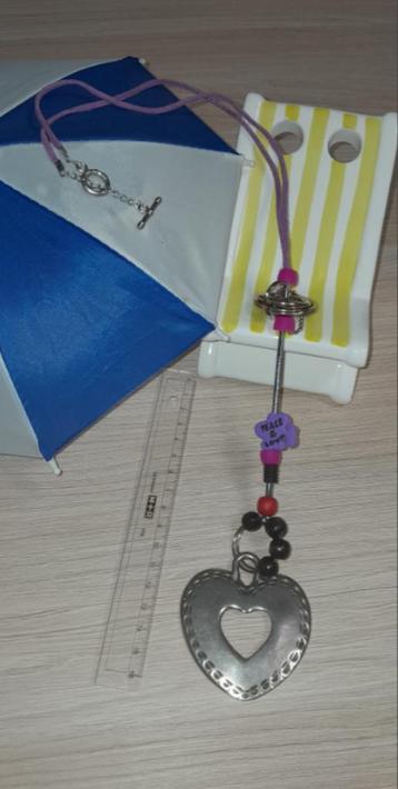 Collier fantaisie original coeur métallique beschikbaar voor biedingen