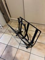 Smeedijzeren krantenhouder, Huis en Inrichting, Woonaccessoires | Krantenbakken en Lectuurbakken, Ophalen, Gebruikt