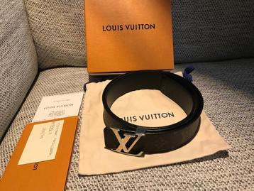 Louis vuitton centuur  beschikbaar voor biedingen