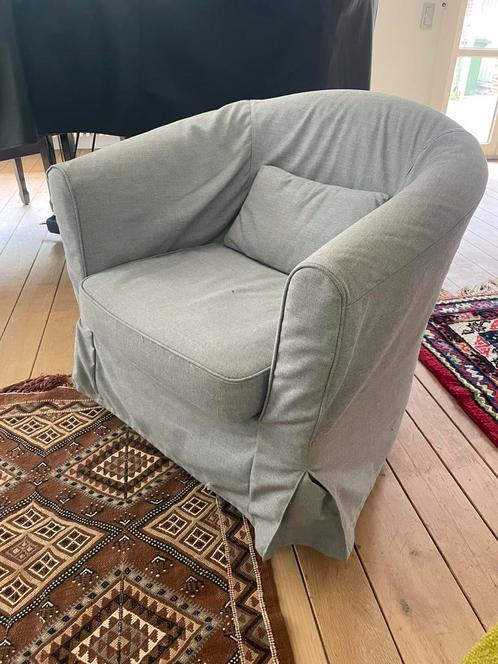 Grijze fauteuille, Huis en Inrichting, Fauteuils, Zo goed als nieuw, Hout, Stof, 75 tot 100 cm, Minder dan 75 cm, Ophalen