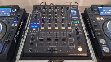 DJM-900 Nexus + CDJ2000 Nexus (Met flightcase) beschikbaar voor biedingen