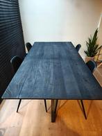 Zwarte eettafel met vier stoelen, Huis en Inrichting, Tafels | Eettafels, Ophalen, 100 tot 150 cm, 200 cm of meer, Zo goed als nieuw