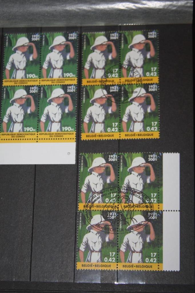 3x blokjes van telkens 4 kuifje zegels ,Congo en België 2001, Verzamelen, Stripfiguren, Zo goed als nieuw, Overige typen, Kuifje