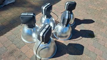 Industriële lampen 5 stuks beschikbaar voor biedingen