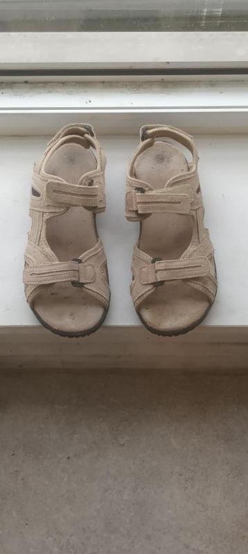 sandales de marche 39