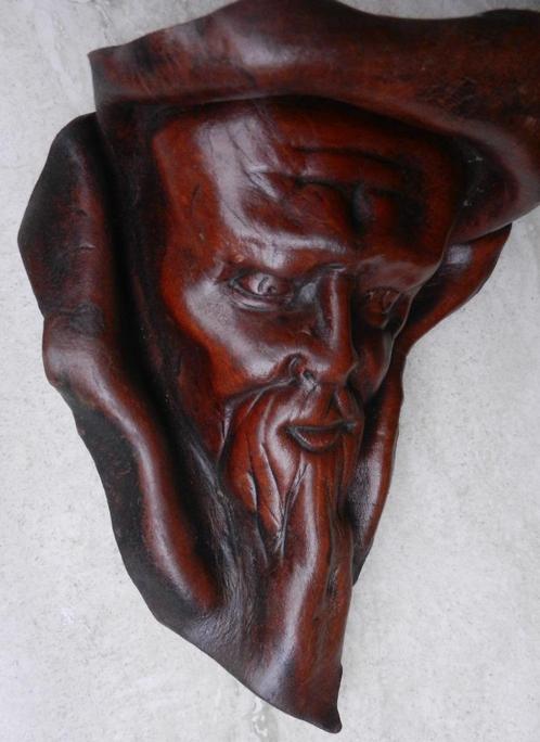 masque décoratif ancien en cuir épais dans un état très orig, Antiquités & Art, Curiosités & Brocante, Enlèvement ou Envoi