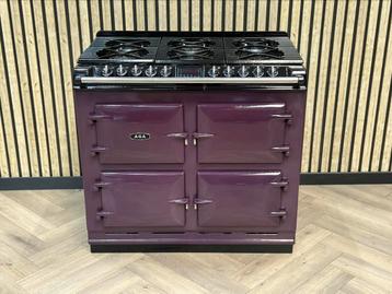 Prachtig Fornuis AGA Six Four Aubergine 4 Ovens! beschikbaar voor biedingen