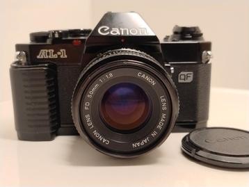 Zeldzame Zwarte Canon AL1 Camera met een Canon 50mm Lens beschikbaar voor biedingen