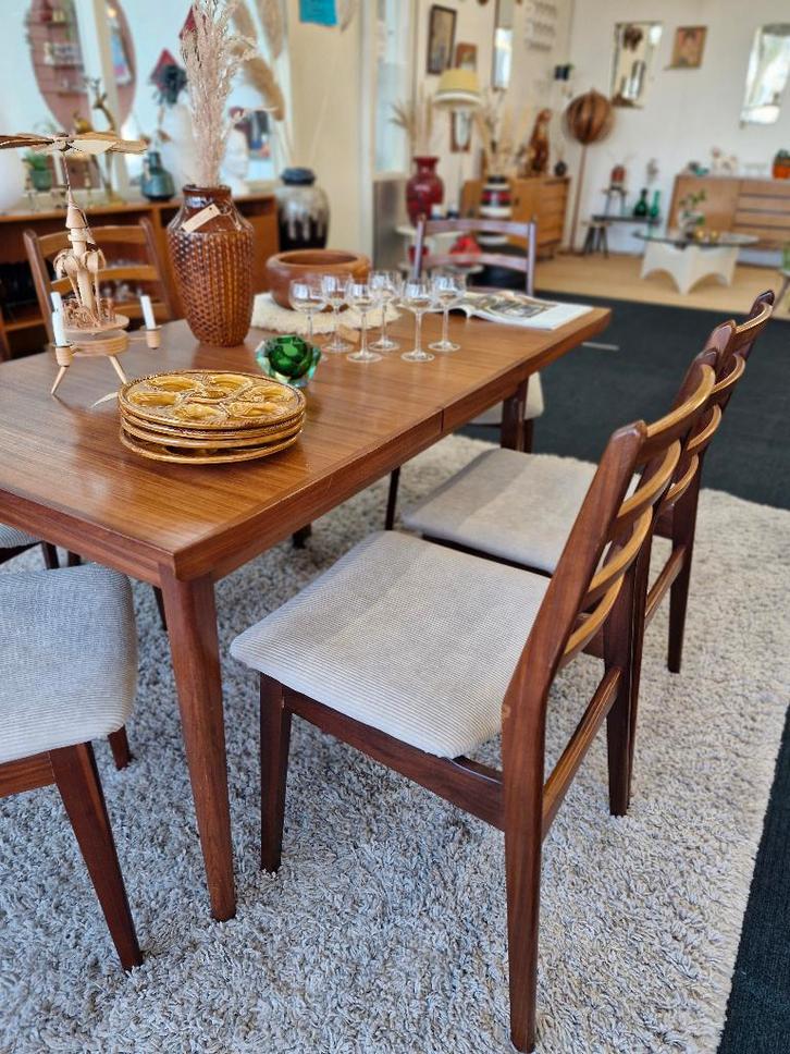 Vintage eetkamerstoelen (6) teak/beige rib 70s, Collections, Rétro, Maison et Meubles, Enlèvement