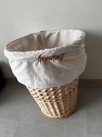 Rieten wasmand, Ophalen, Zo goed als nieuw