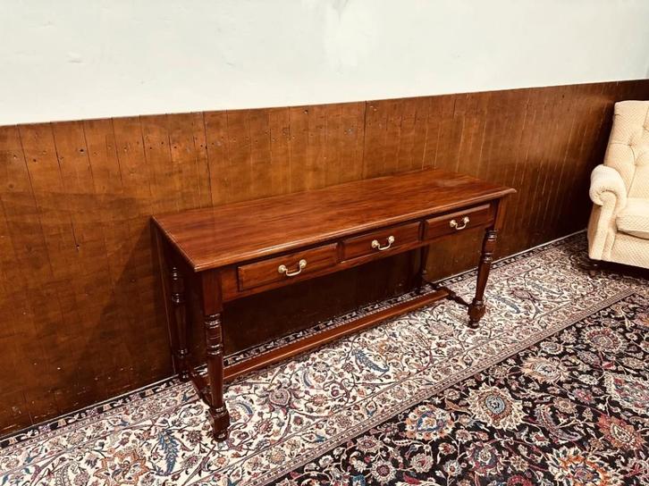 Klassiek Engelse Sidetable Bureau, Antiek en Kunst, Antiek | Kantoor en Zakelijk, Ophalen of Verzenden