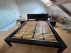 Lit 2 personnes 140x200 cm + sommiers + tables de chevet, Ophalen, Gebruikt, Zwart, Tweepersoons