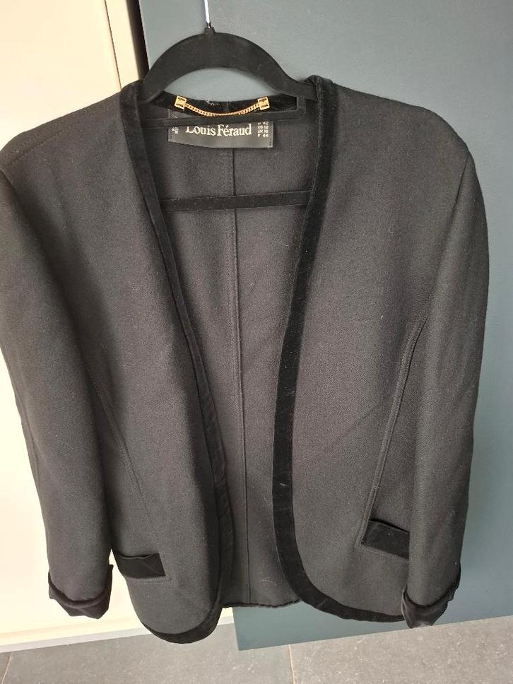Vestje Louis Feraud, Kleding | Dames, Jasjes, Kostuums en Pakken, Zo goed als nieuw, Jasje, Maat 42/44 (L), Zwart, Ophalen of Verzenden