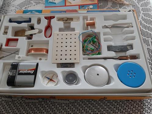Electro-labo kit (10j+), Kinderen en Baby's, Speelgoed | Educatief en Creatief, Zo goed als nieuw, Elektronica, Ontdekken, Ophalen