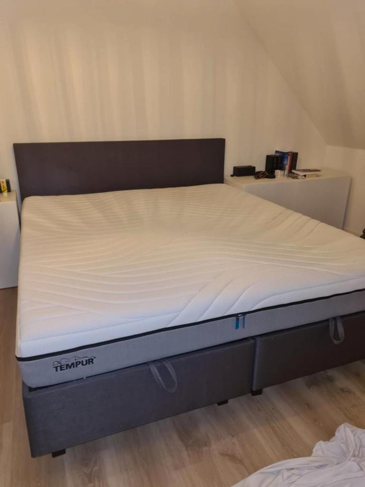 Tempur matras, Maison & Meubles, Chambre à coucher | Matelas & Sommiers, Comme neuf, Matelas, 180 cm, 200 cm, Deux personnes, Enlèvement