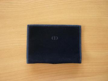 Fluwelen hoesje Christian Dior 5 Couleurs Eye shadow palette beschikbaar voor biedingen